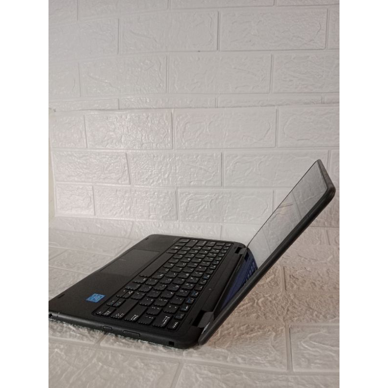 Laptop Dell 3189 Pentium N4200 Ram 8GB SSD 128GB Touchscreen Mulus Bergaransi