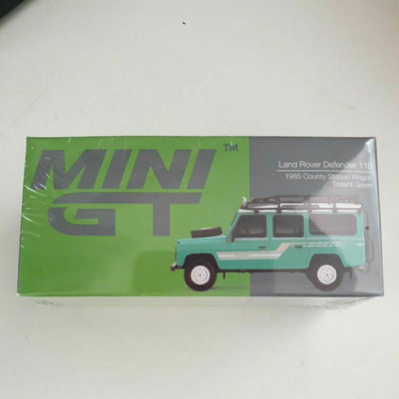 Mini GT land Rover Defender 110