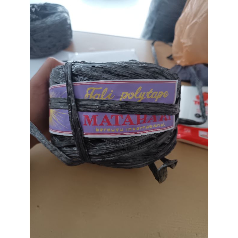 

Tali Plastik Cap Matahari