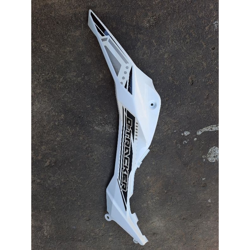 body sayap tangki kiri kawasaki Dtracker dt new original
