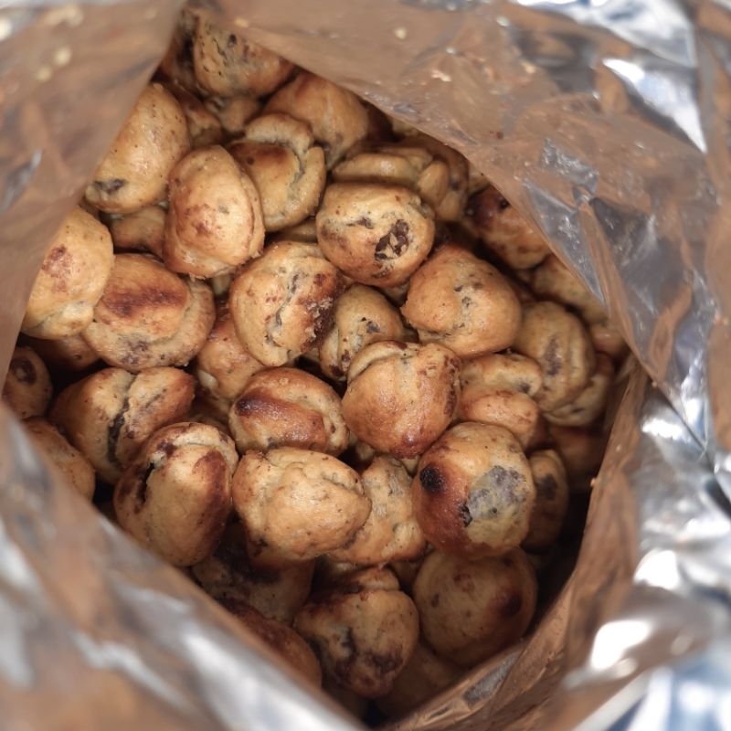 

( 500 Gram ) Soes Kering Isi Cokelat