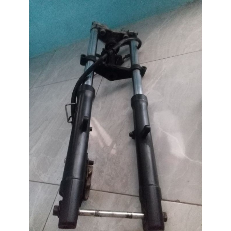 shok depan ori vixion nvl