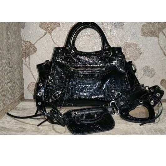 Tas Balenciaga Neo Cagole