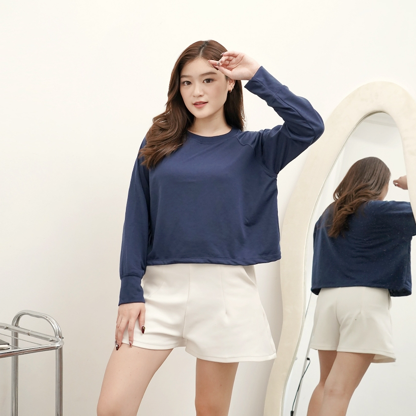 Atasan Kaos Crop Top Basic Tee Lengan Panjang