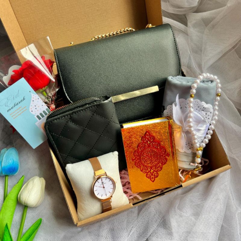 HAMPERS HIJAB KADO LEBAWAN CEWEK SHOLEHAH | KERUDUNG GIFT BOX WANITA | HADIAH LEBARAN TAS CANTIK IST