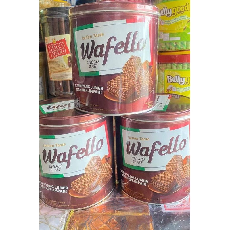 

WAFELLO KALENG KARTON ISI 6