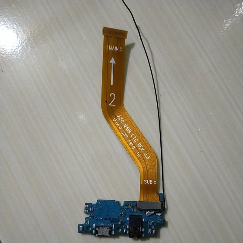 papan cas +fleksibel samsung a30