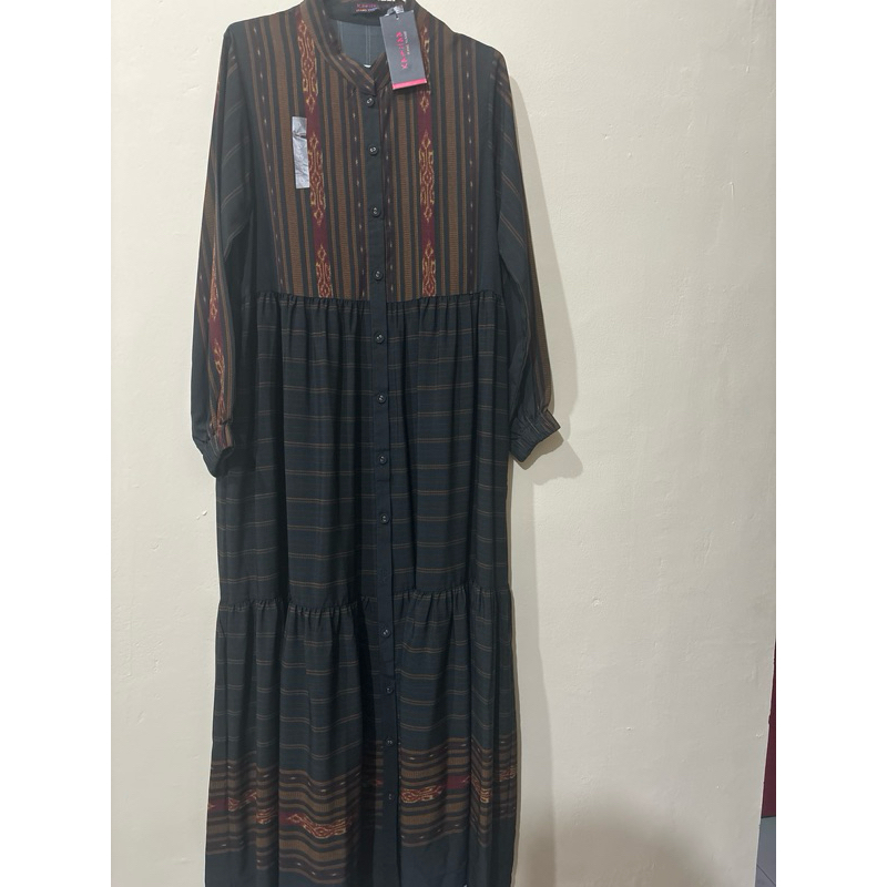 Dress Kamilaa by Itang Yunasz