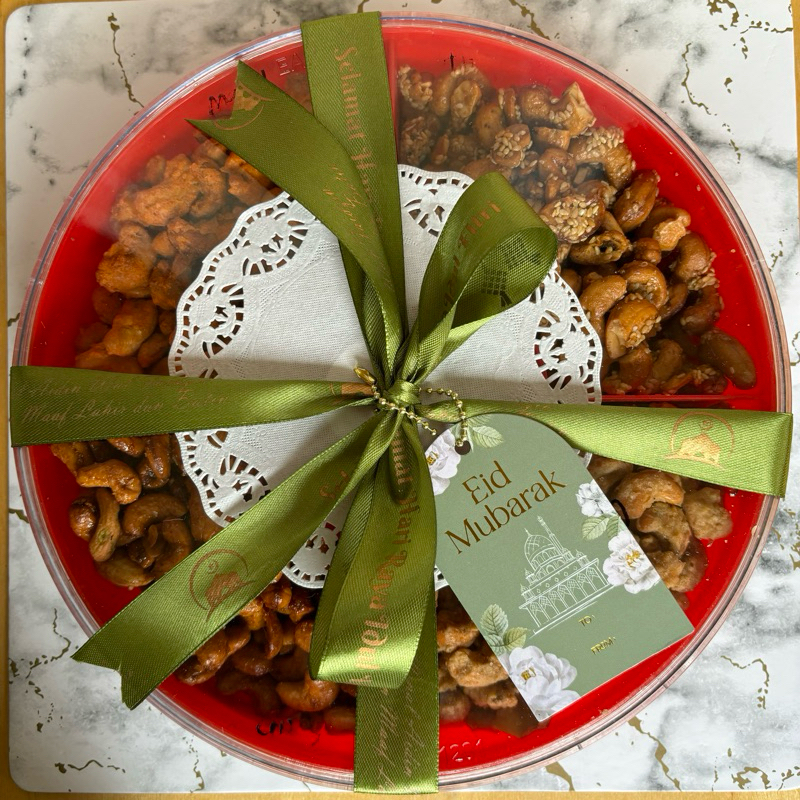 

Hampers Lebaran Kacang Mede 5 Mede