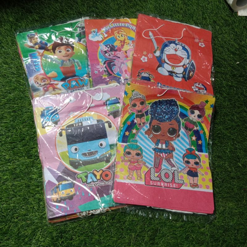 

KF | Paperbag Ulang Tahun Anak Anak karakter - 1 Pack