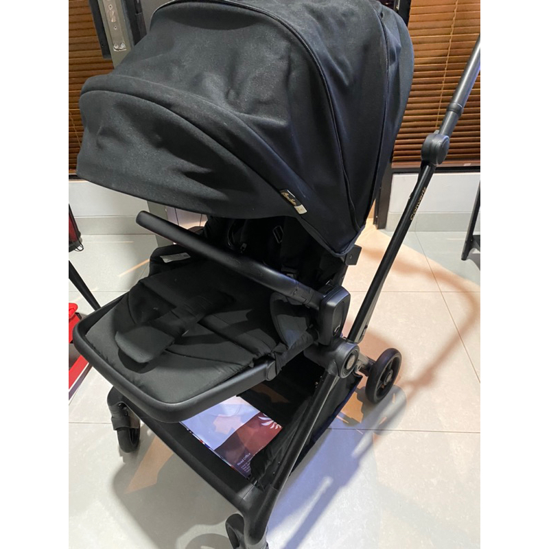 Stroller cocolate converts reversible handle, seat compat (Like Nuna) good condition