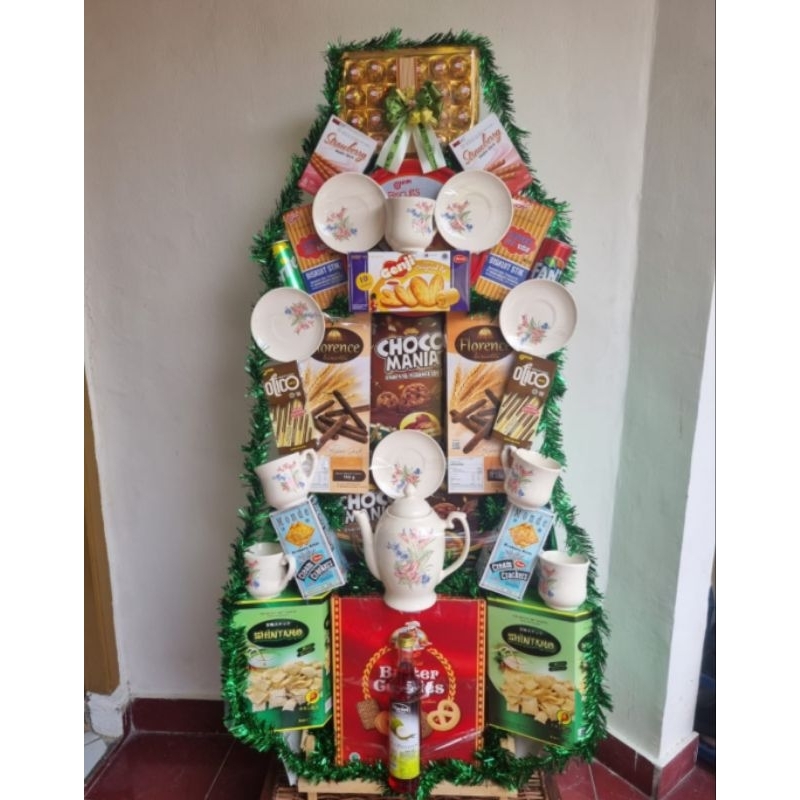 

Parcel hampers makanan mix tea set