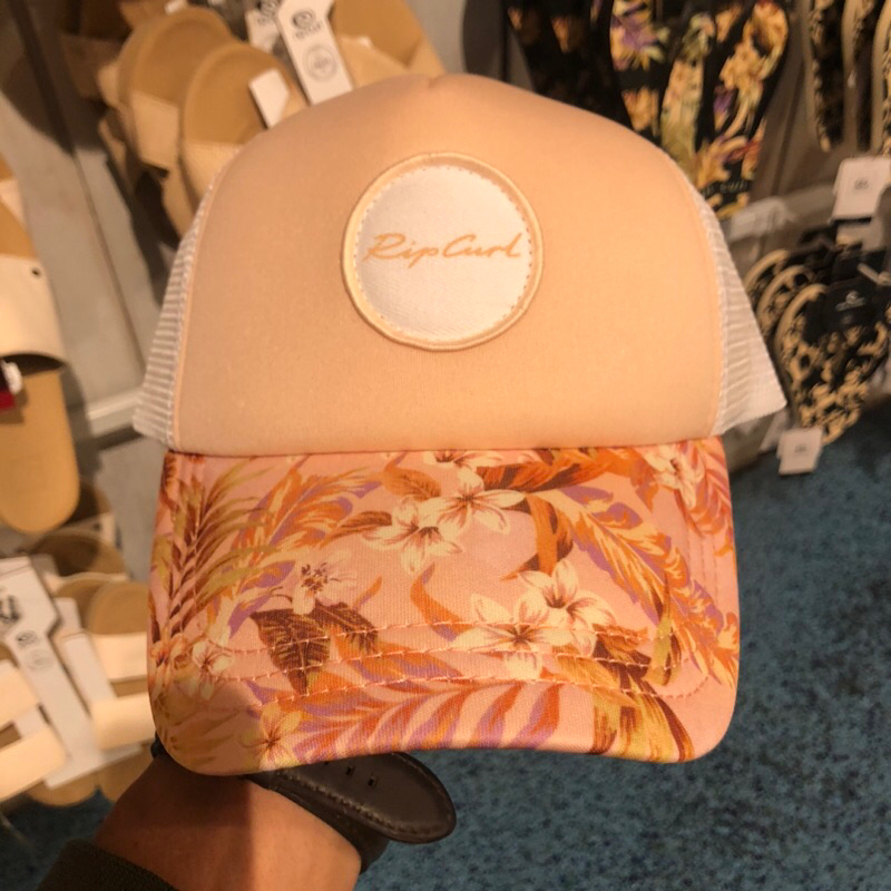 topi wanita rip curl original sunday swell trucker cap peach