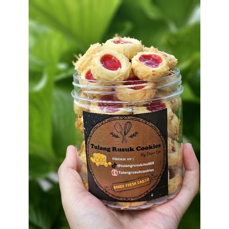 

Thumbrint Strawberry Cheese Premium Homemade Kue Kering Kue Lebaran