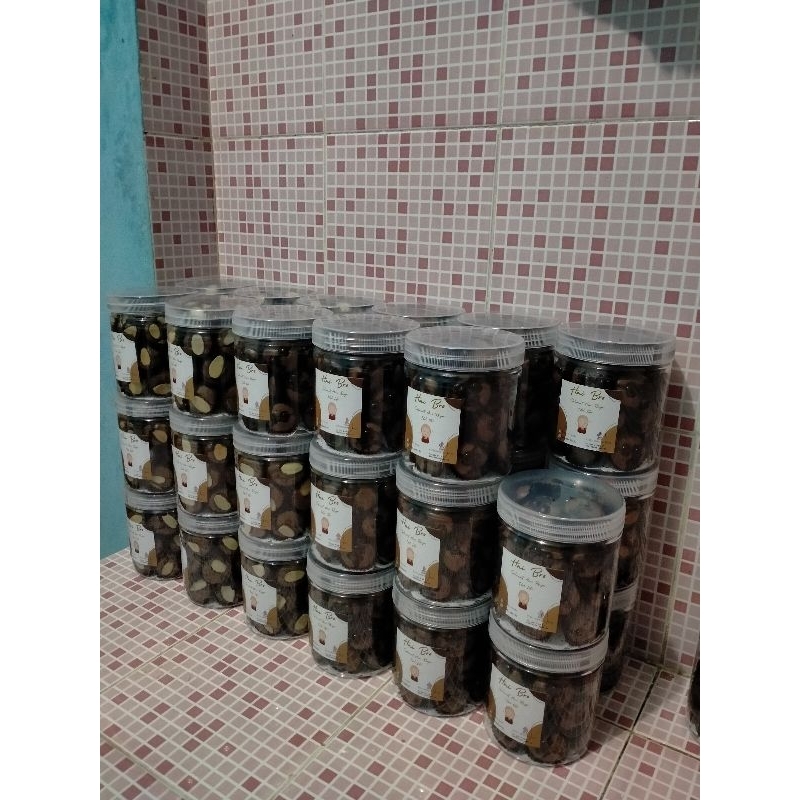 

HaiBro in Jar