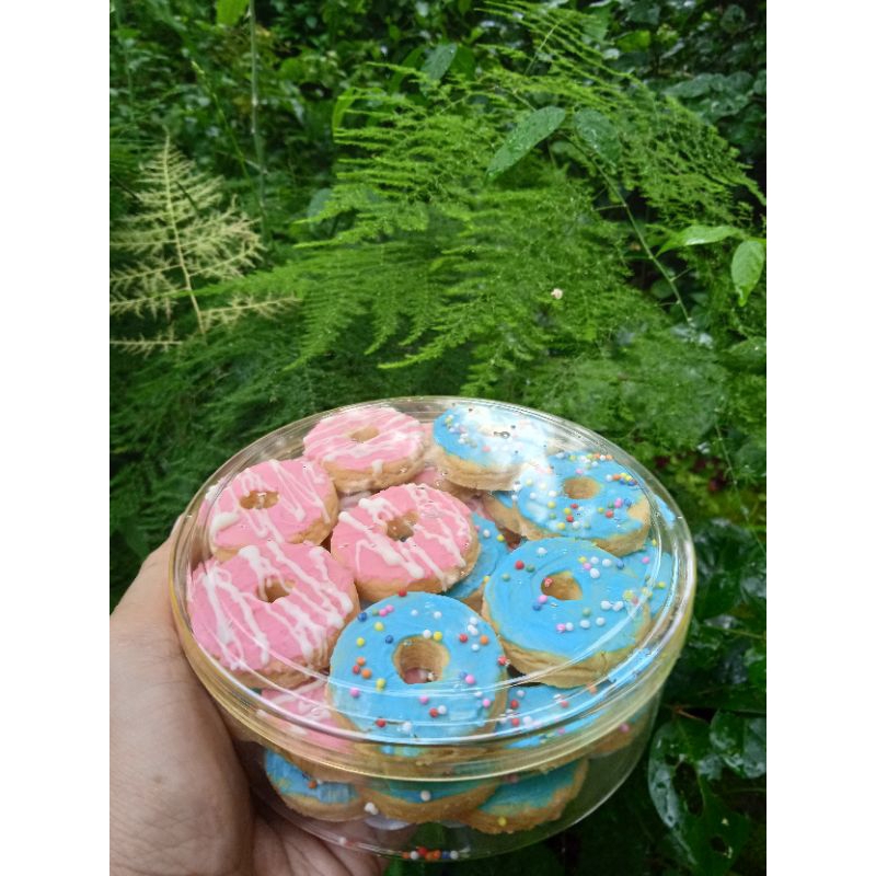 

Nastar donut