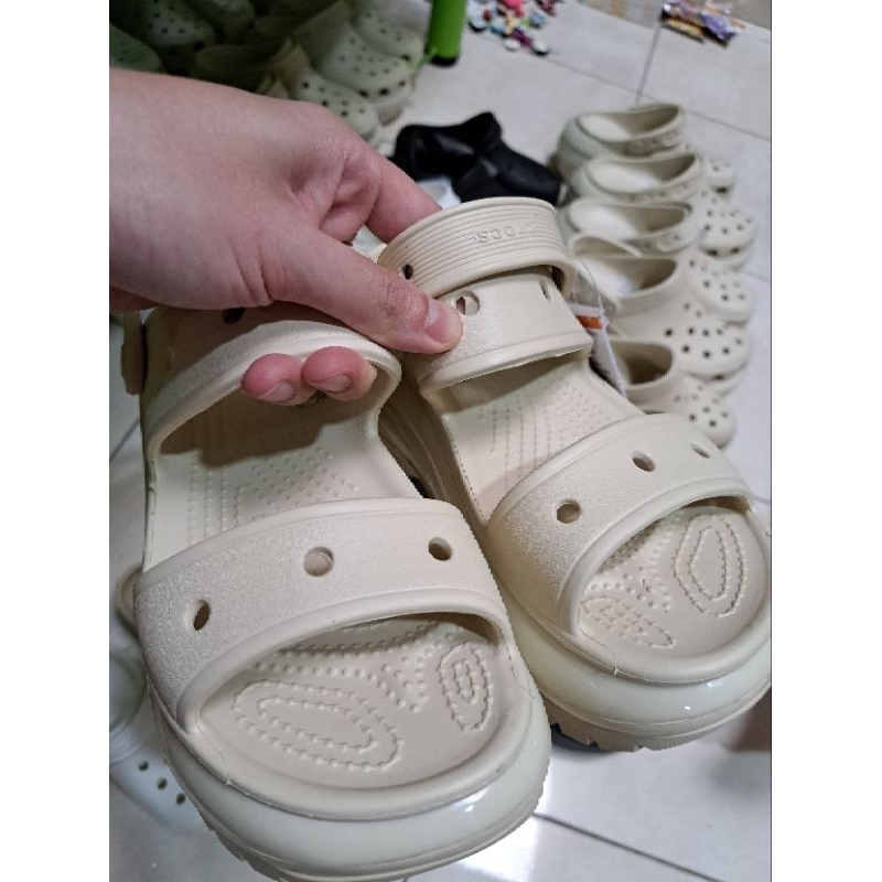 crocs mega crush slide ori crocs singapore viet thai malay BONUS 2 JIBBITS (jika totebaghabis) (STOK