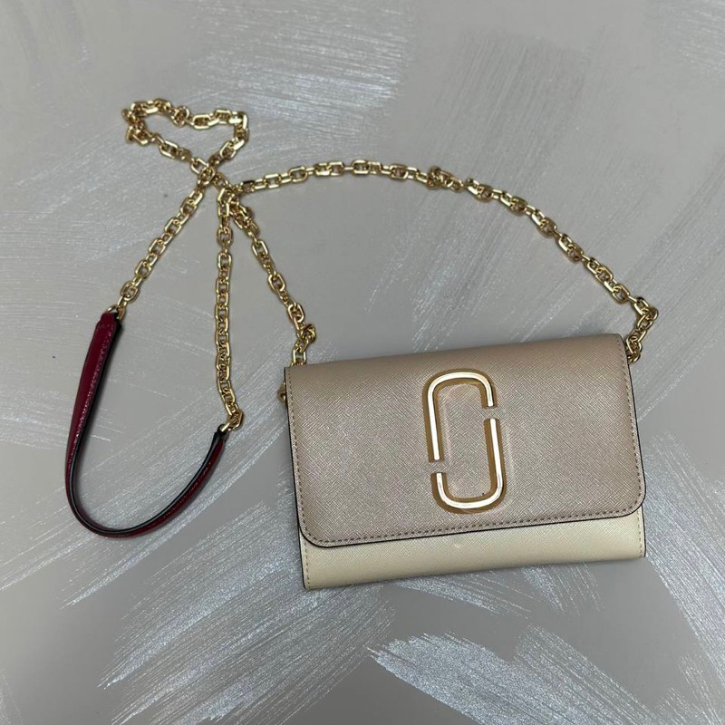 Marc Jacobs MJ Snapshot Wallet on Chain WOC Crossbody Bag