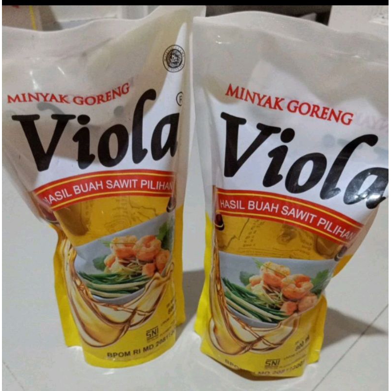 

minyak goreng Viola 800ml setengah karton isi 6 pouch refil