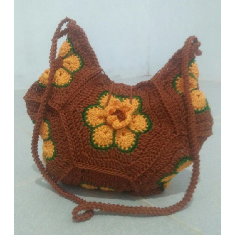 Tas selempang rajut motif granny squre hexagonal/tas rajut viral/tas selempang murah