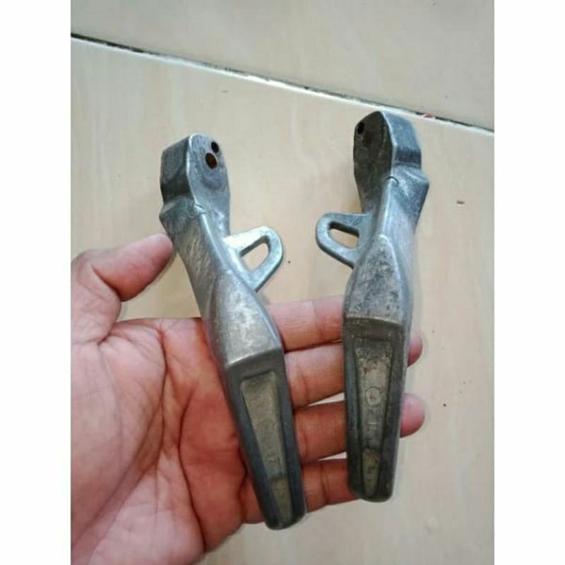 Footstep Step Pijakan Kaki Belakang SkyDrive Kanan Kiri (Original Copotan)