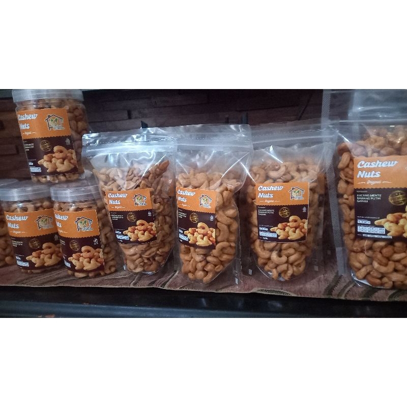 

KACANG MENTE / MEDE Premium SP
