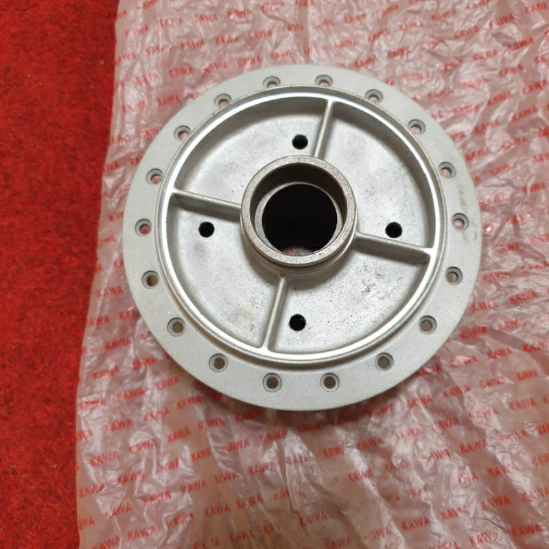 TROMOL BELAKANG HONDA C700 C800 ASTREA 800