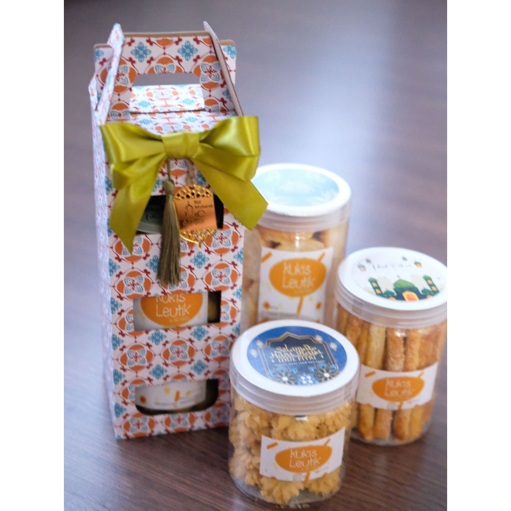 

Hampers Lebaran Mozaik / Hampers Idul Fitri / Hampers Lebaran Ekonomis /Hampers Lebaran Kue Kering