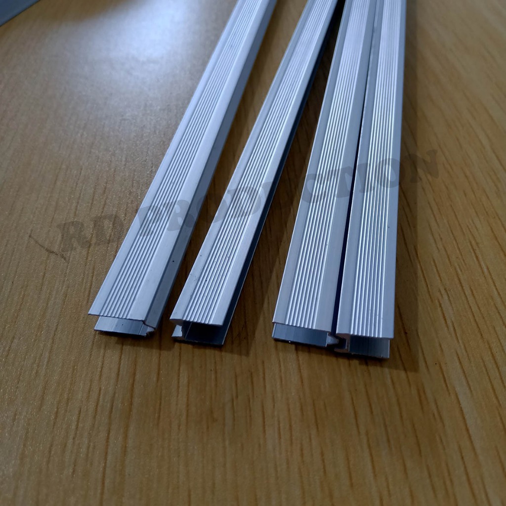 LIST ALUMUNIUM M&U KECIL List alumunium kecil 50 cm