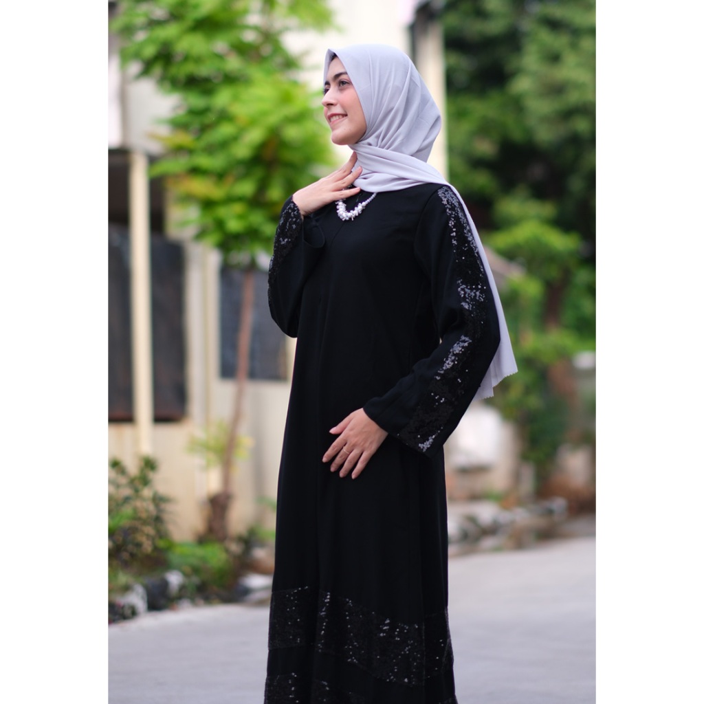 Zaylila Quinny Abaya