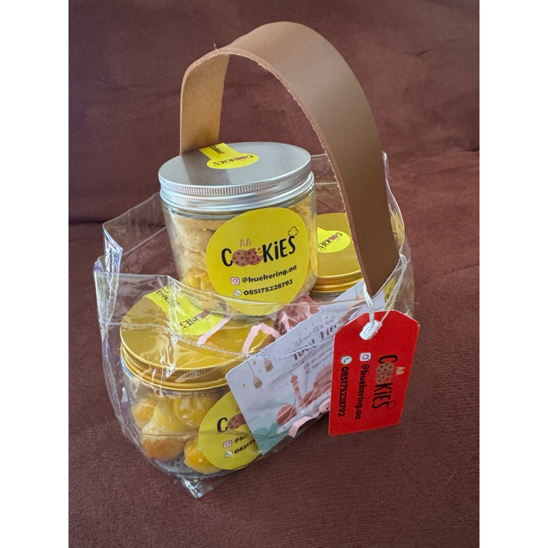 

Kue Kering AA Cookies