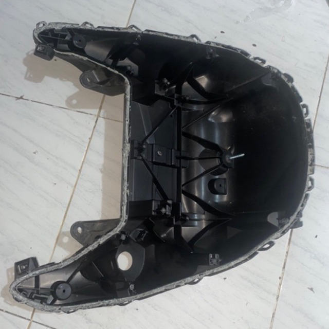 BATOK COVER HOUSING LAMPU PCX 150 K97 ORIGINAL