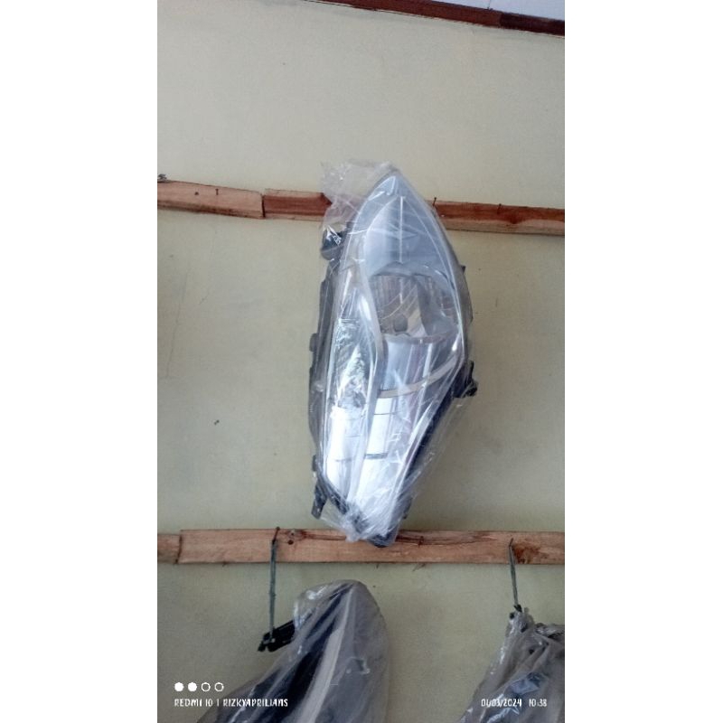 HEADLAMP ERTIGA 2016