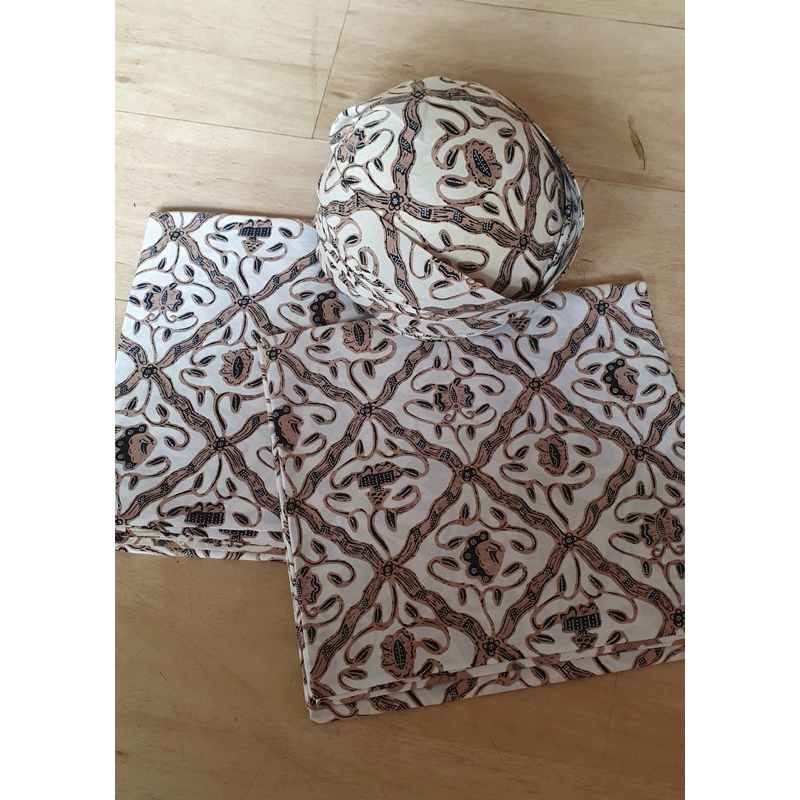 Paket Jarik Pengantin dan Blangkon Solo