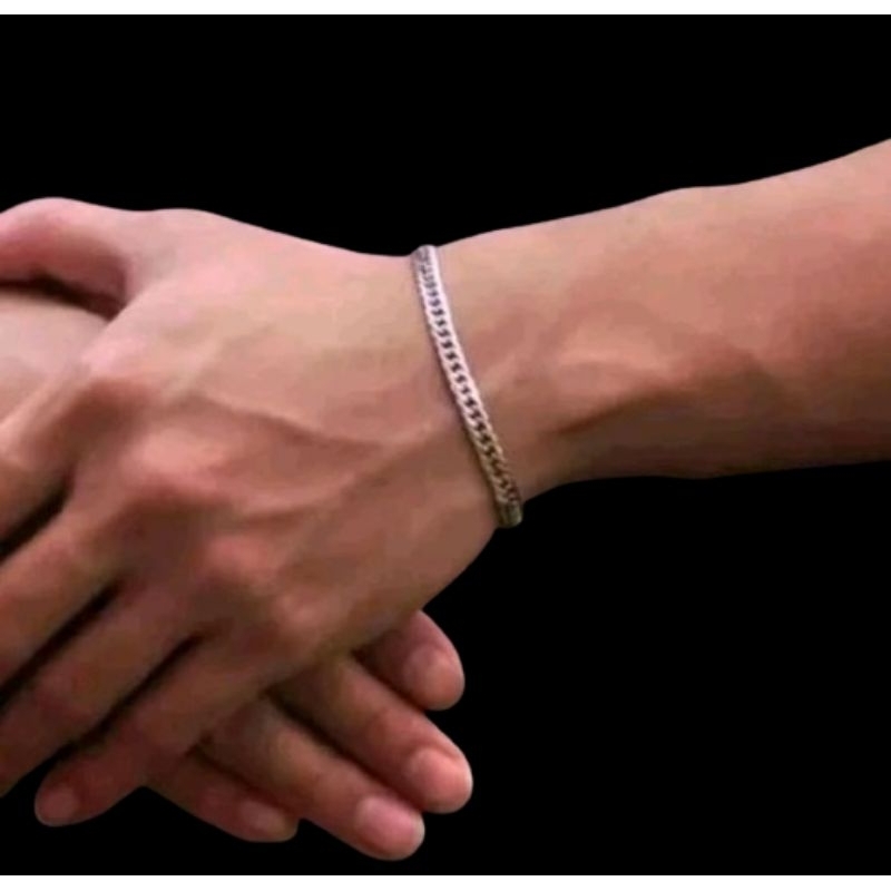 GELANG RANTAI BAJA PRIA TITANIUM ANTI KARAT