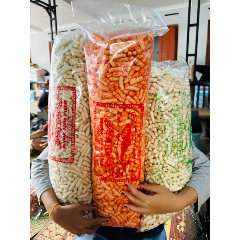 

1Kg KERUPUK TONGKOL KHAS KLATEN LOMBOK IJO /ASIN / CABE IJO / BALADO RAJAWALI BU LELY