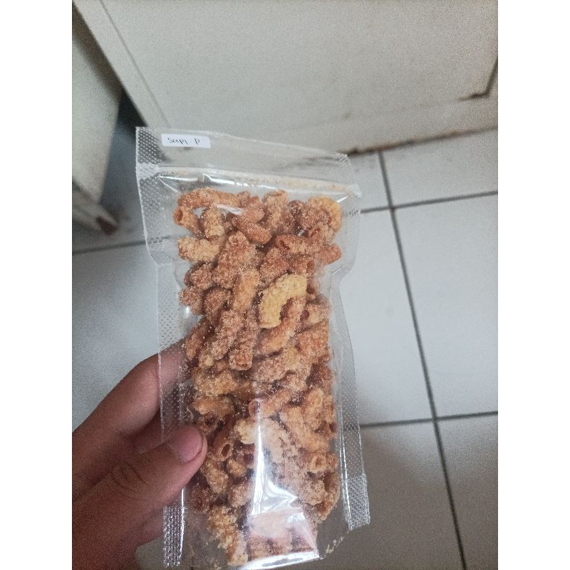 

Makroni Goreng Maman 40Gram