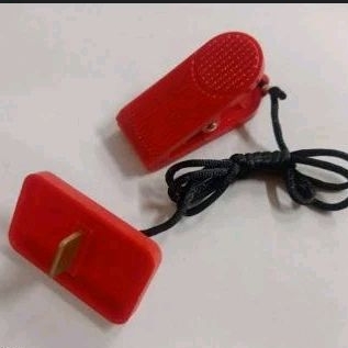 SAFETY KEY INSERT  KUNCI TREADMILL ELEKTRIK FITNES  kettler OB FIT Dll