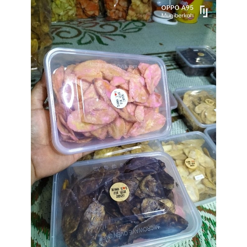 

kripik pisang lumer berbagai macam varian rasa