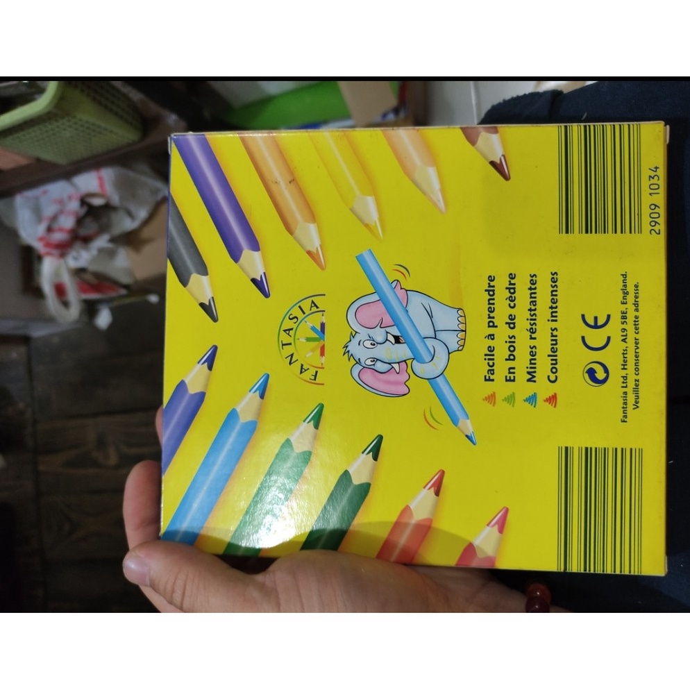 

Produk Premium pensil warna segitiga jumbo fantasia body warna 12 warna 9HY