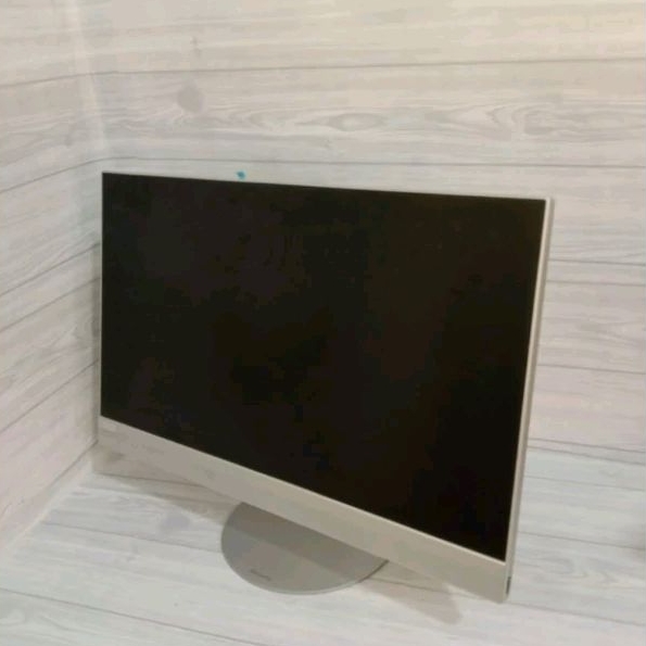 PC AIO AL IN ONE CORE I7 8700T MEMORY 8 GB SSD 480GB LENOVO 520 24 INCI BERGARANSI