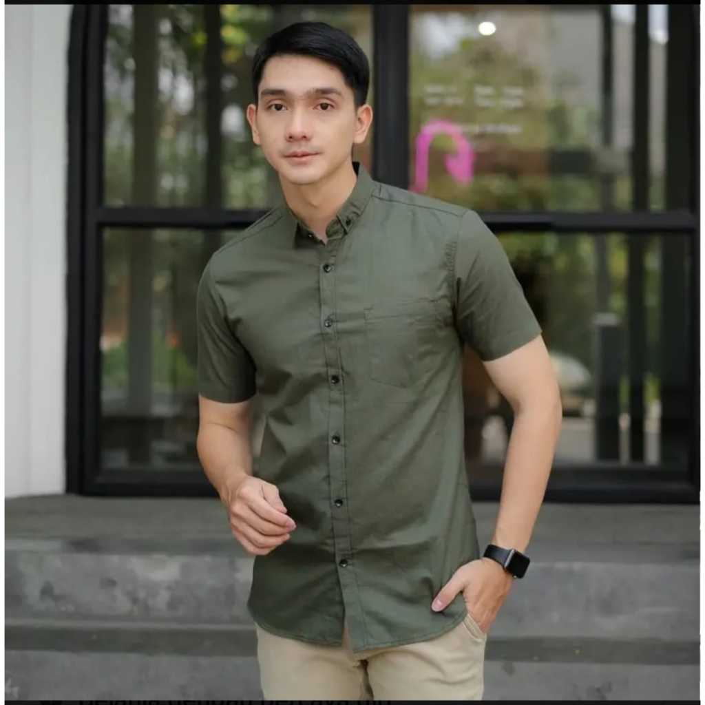 Kemeja Pria Dewasa Lengan Pendek Branded Premium Terbaru
