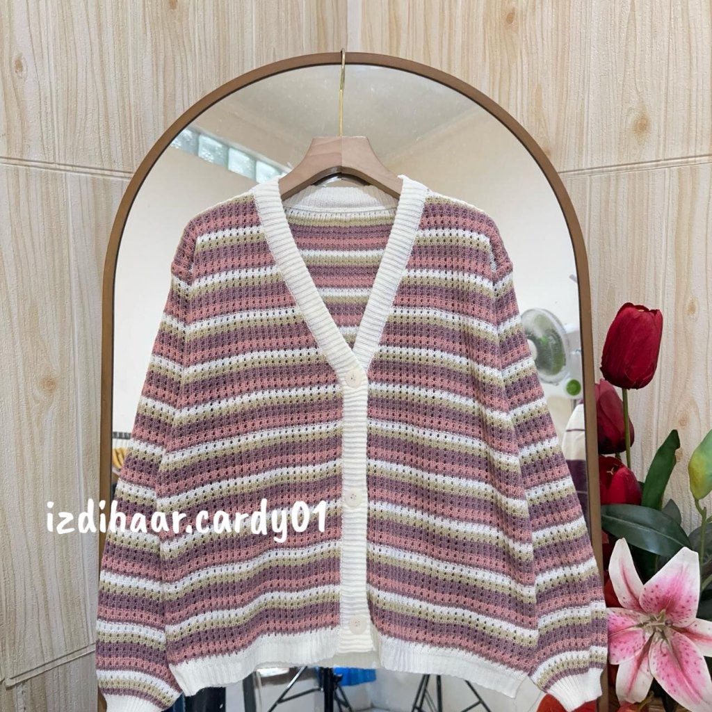 Sachi Cardigan Knitwear Wanita Motif Garis