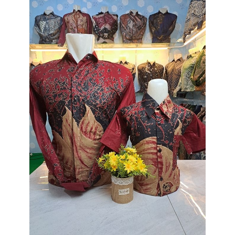 Kemeja batik couple bapak dan anak laki laki warna maroon