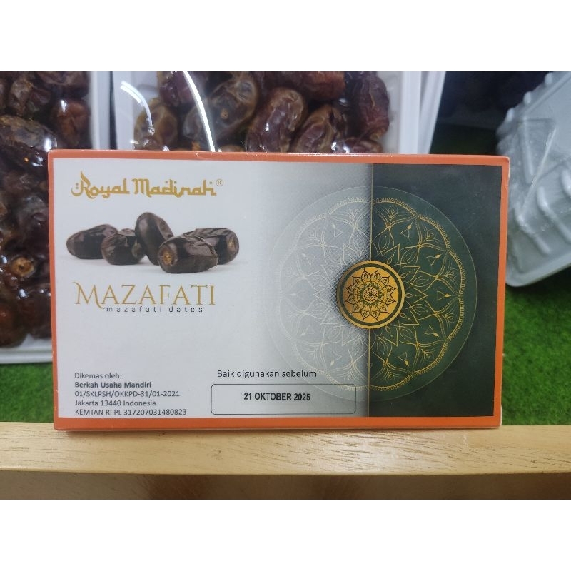 

Kurma Mazafati Royal Madinah 600 Grm