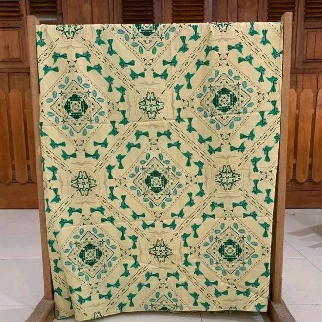 Kain Batik Belitung Paisley Cream