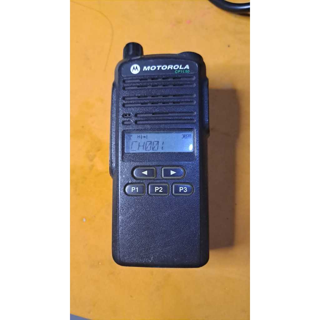 Unit ht motorola cp1300 uhf low band mesin ht motorola cp1300 frekuensi uhf 350 mhz atau uhf low ban
