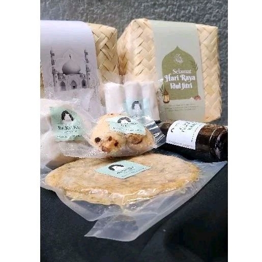 

Hampers Fitri A | Hampers Lebaran 2024 | Hampers Pempek Premium