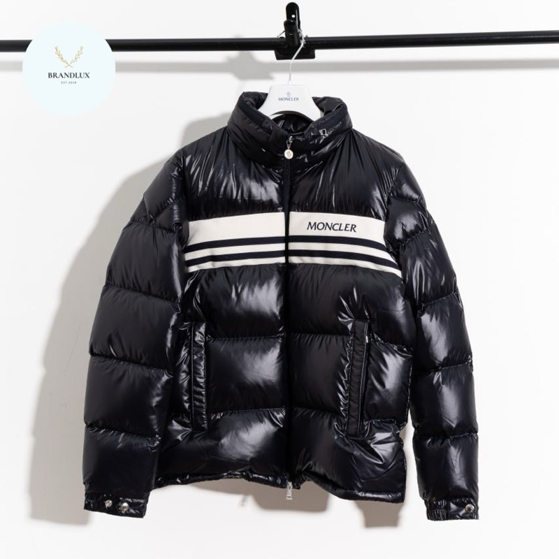 MONCLER Skarstind short down jacket Midnight Blue