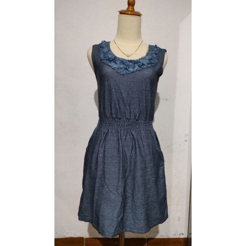 P ♥️ Dress Jeans Tanpa Lengan (M)